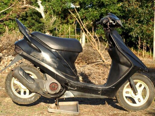 苫小牧港受取 『ホンダスクーター ライブディオ ZX』