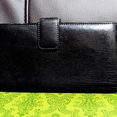 綺麗め！本物！GUCCI 
フラップ長財布インターロッキング☆黒