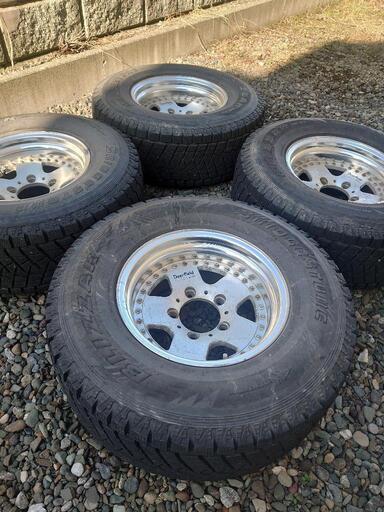 ジムニーJB23深リムホイール15インチスタッドレスタイヤ265/70R15  