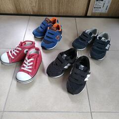 子供靴4足セット（15cm、New Balance＆Converse）