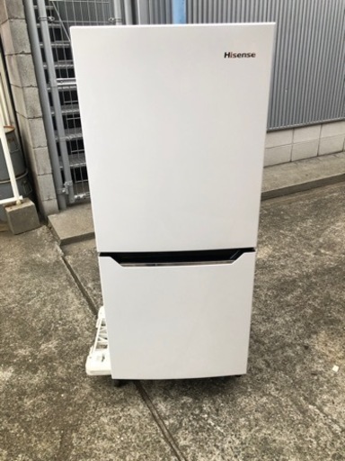 セール！　美品！【2017年製】ハイセンス 2ドア冷凍冷蔵庫 HR-D1301