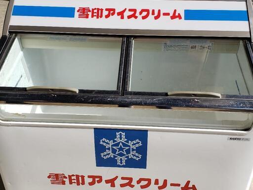 【051227】雪印冷凍ショーケース
