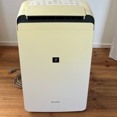 ジモティ来店特価!! 除湿機 シャープ CM-N100 J-0679