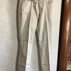 新品、レディースのパンツです②