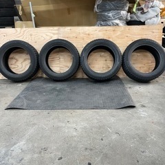 冬タイヤ　スタッドレス　245/50R18