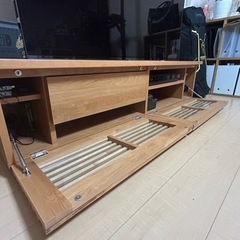 大型テレビボード ローボード 幅149cm、高さ38cm (名古屋市に取りに
