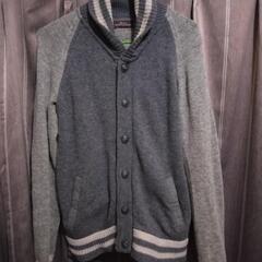 【ネット決済】ウールのセーター　ブルゾン型　美品