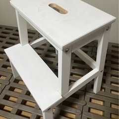 木製踏み台 ホワイト　IKEA