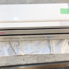 ☆中古￥18,800！TOSHIBA　6畳～8畳用2.2kwルー...