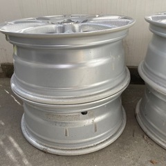 値下げ！アルミホイール 16インチ 5穴 4本セット シルバー