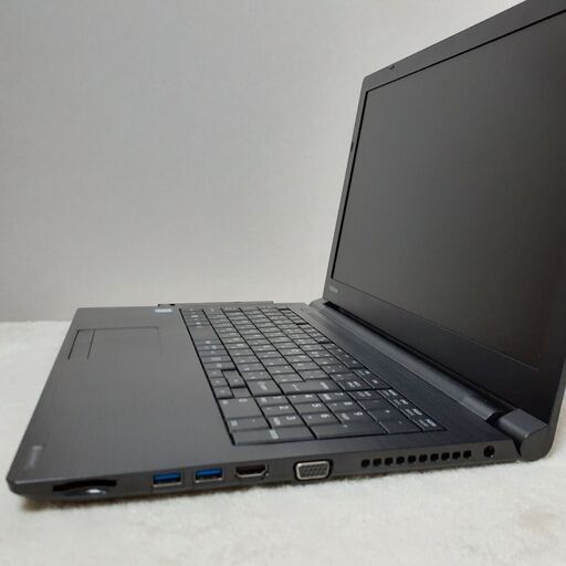 取引中です】TOSHIBA dynabook 15インチ 薄型 SSD（256） i3 8GB Wi-Fi 