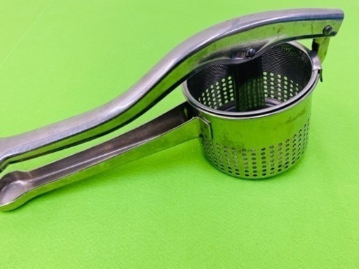 ★ジュース絞り器★中古★ハンドジューサー★キッチン用品★