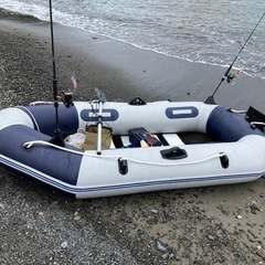 3人乗りゴムボート　船外機エレキ　バッテリー付き