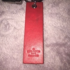 ルイヴィトン supreme キーホルダー