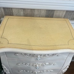 ホワイトチェスト 値下げしました