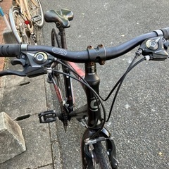 3/8値下げいたしました！⭐️人気⭐️ Cannondale 700C クロスバイク ブラックレッド No.1174