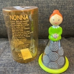 【未使用】フランス製 NONNA おろし器