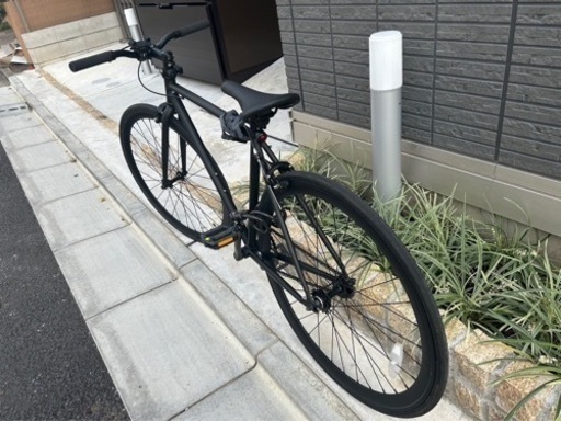 ロードバイクピストバイクマットブラック（未使用に近い） (えぬてぃー) 代田橋の自転車の中古あげます・譲ります｜ジモティーで不用品の処分