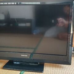 液晶テレビ