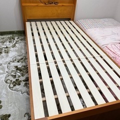  シングル ベッドフレームのみ  ベッド下収納 高さ調整可能 
