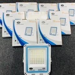 極薄型 LED投光器 50W 10個セット 広角120° 昼光色6000K 5500LM IP67 作業灯 駐車場灯 防水 屋外