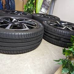 ０２☆直接引取り限定商品☆トヨタ純正ホイール　CHR,エスティマetc 　225/50R/18　前輪ヨコハマタイヤ・後輪ミシュランタイヤ☆　