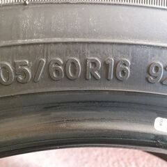 新車外し　タイヤのみ　２０５／６０Ｒ１６　２０２３年製