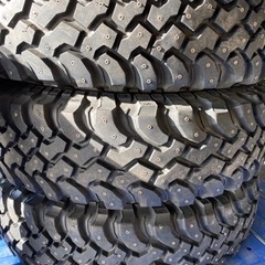 サイズ235/85R16 