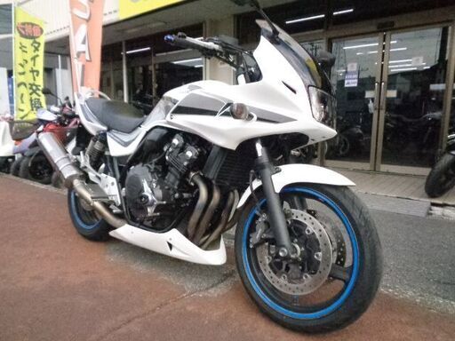 NO.4798　ＣＢ４００スーパーボルドールＲＥＶＯ ＶＴＥＣ（可変バルブシステム） ＦＩ車　ＥＴＣ付き　グリップヒーター付き　ホワイト＆シルバー　☆彡