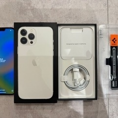 極美品！】iPhone 13 Pro Max 256GB シルバー SIMフリー