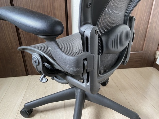 アーロンチェア Bサイズ  Herman Miller Aeron Chair