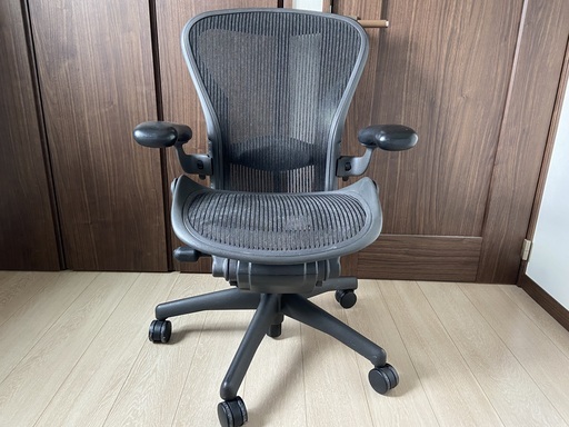アーロンチェア Bサイズ  Herman Miller Aeron Chair