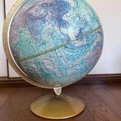 地球儀　凹凸のある立体地球儀
