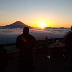 【残り1日‼️】お坊さんが案内する🗻富士山とご来光で癒されるツアー