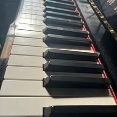 ピアノ　UX-1