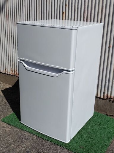 山善　冷蔵庫　YFR-D91　2022年製　中古品