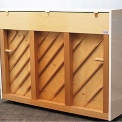 アップライトピアノ　白