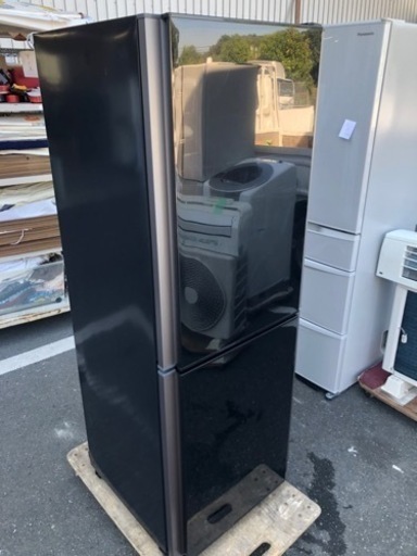 福岡市内配送無料　三菱電機 MITSUBISHI ELECTRIC MR-HD26X-B [冷蔵庫 （256L・右開） 2ドア プラチナブラック]