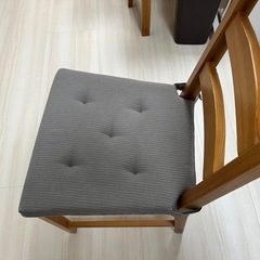 取引者決定　IKEA 食卓椅子用クッション4枚セット
