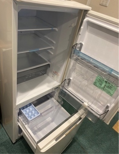 三菱ノンフロン冷凍冷蔵庫ホワイト (とま) 東刈谷のキッチン家電