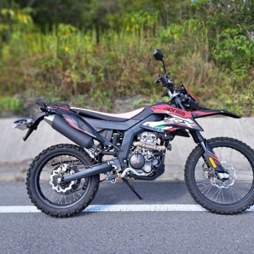 アプリリア RX125 　125ｃｃ  書類、鍵付き アプリリア RX125 125cc 書類、鍵付き アプリリア、本格オフローダー