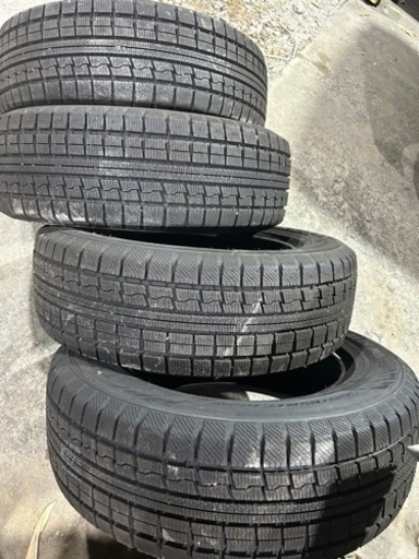 225/65R17 トランパスMK4 ほぼ新品　屋内保管