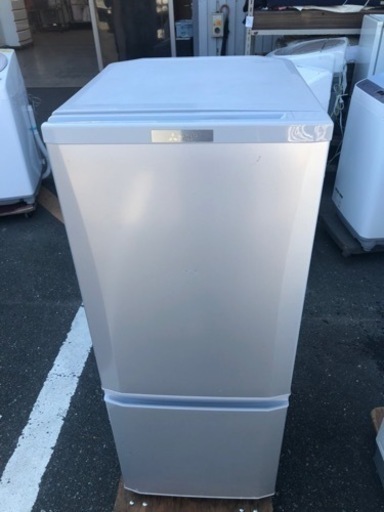 福岡市内配送設置無料　2018年　三菱電機 MITSUBISHI ELECTRIC MR-P15D-S [冷蔵庫 （146L・右開き） 2ドア シャイニーシルバー]