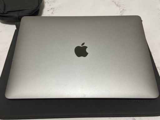 【26日までのお取引で値引きします】Macbook air 2018 13インチ