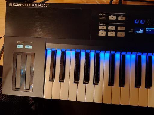 MIDIキーボード ほぼ未使用