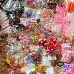 デコパーツ&ハンドメイド資材①