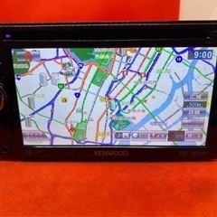 KENWOOD 簡単操作ナビ　MDV-L300 最新地図　Bluetooth し3
