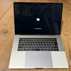 Macbook Pro 2017 ジャンク品