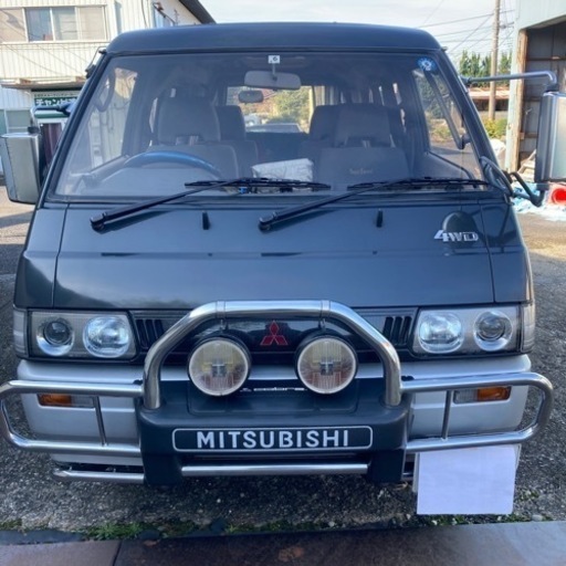 三菱デリカスーパーエクシードディーゼルターボ4WD