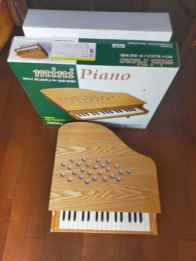 【美品】カワイ　ミニピアノ　Ｐ-32